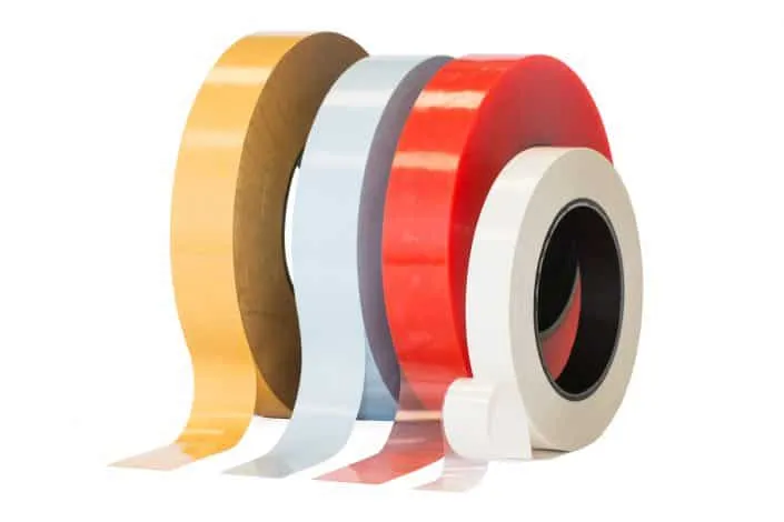 Doppelseitiges Folienklebeband in verschiedenen Varianten. PET, PVC, gold, blau, rot