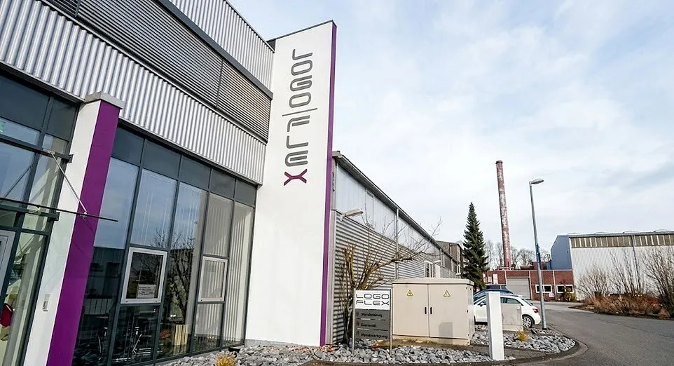 Logo-Flex Klebetechnik GmbH. Firmensitz in Remscheid, NRW